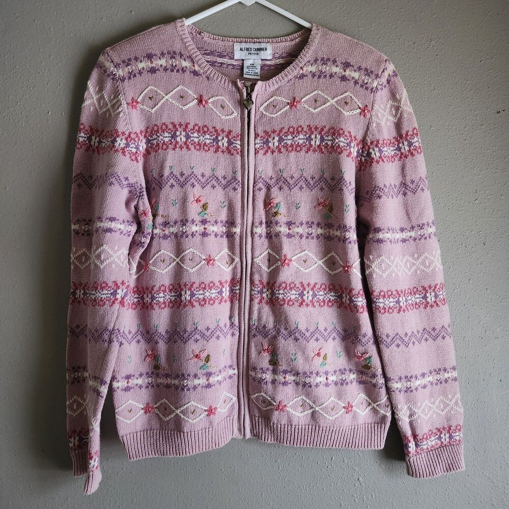 Y2K Petite M Pink Embroidered Cardigan Heart Zipper Cottagecore Cozy Romantic